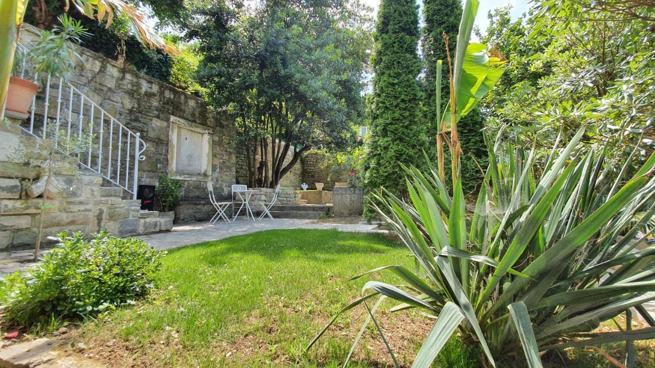 Secret Garden Of Piran Apartment Exterior foto